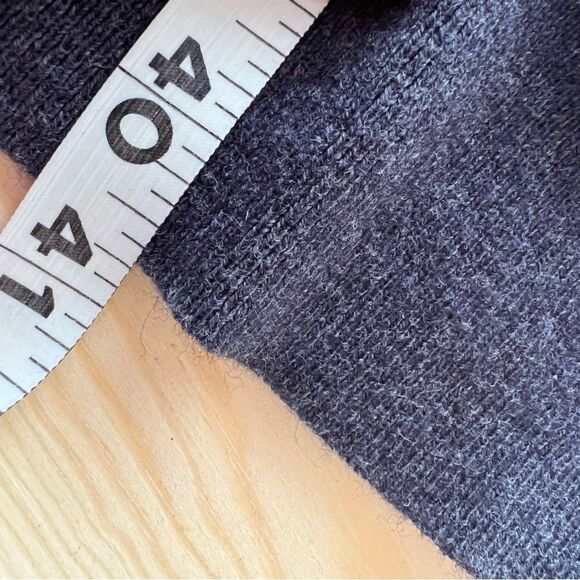 Cupcakes and Cashmere NWT Jason off the shoulder sweater dress heather gray M - Picture 6 of 6